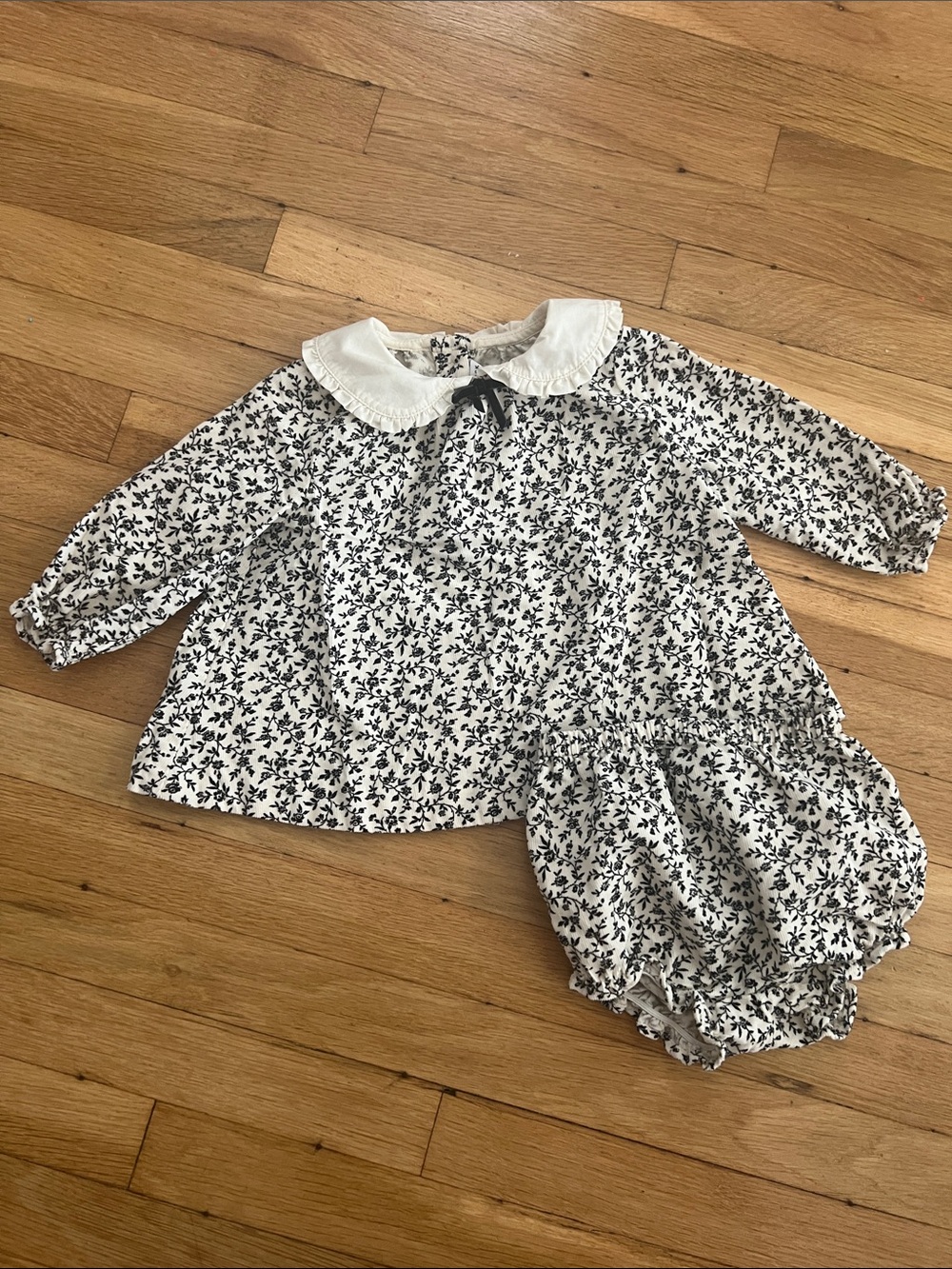 Janie and Jack White Baby Set with Black Floral Print